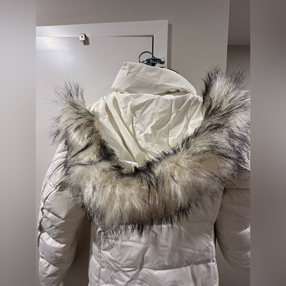 DKNY white coat - Picture 7 of 8